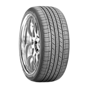 Pneu aro 17 Roadstone 215/60R17 H/T CP672 96H